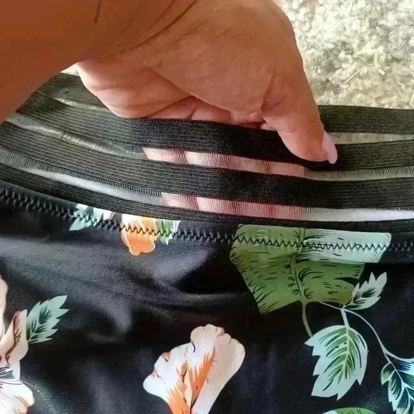 Shein Womens Black Floral 2 Piece One Shoulder Swimsuit L - Picture 4 of 16